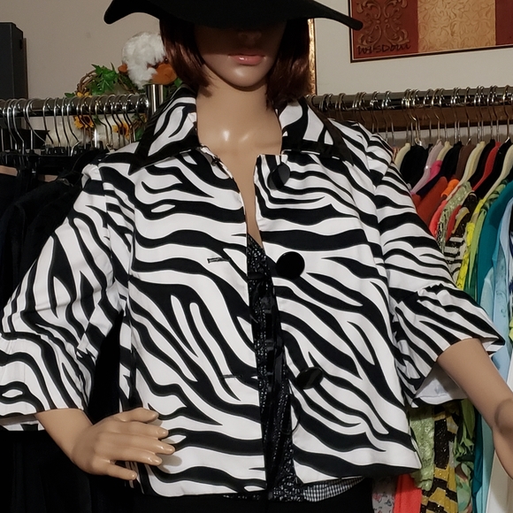 🛍Sandro Sportwear Cropped Jacket - Picture 3 of 16